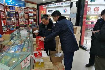 達(dá)州市開江縣市場監(jiān)督管理局查處某酒類經(jīng)營部銷售侵權(quán)白酒案